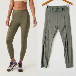 Outdoor Voices MEDIUM Superform Bloom 7/8 leggings